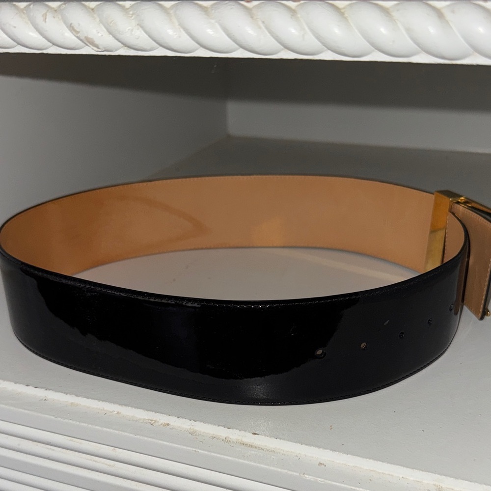 💫$ALE! LouisVuitton Glossy Black Belt/Gold LV Buckle (belt width 3”) fits 28-30” - Picture 4 of 9